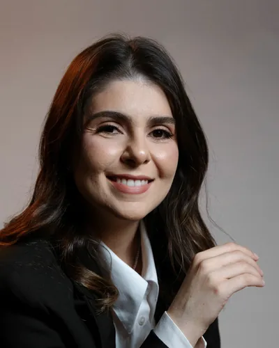 Dra. Laís Botacin, otorrinolaringologista pediátrica